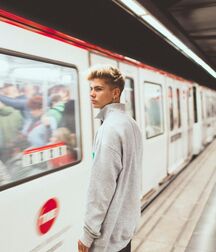 Model Boy Victor!!  603be125d76a7.jpg