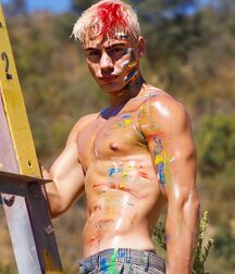 Gay N Beefy Aaron!!  6043783ec9fa4.jpg