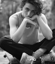 Usual Suspect Timothee!! 604d696cb0538.jpg