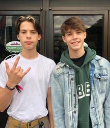 The Waud Twins!!