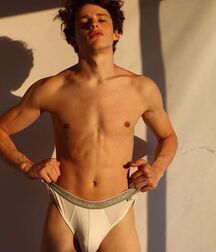 Usual Suspect Juani!!  605149ab00a41.jpg
