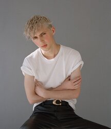 Usual Suspect Troye!! 60550c25654d5.jpg