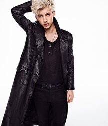Usual Suspect Troye!! 60550c3b8fdf1.jpg