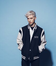 Usual Suspect Troye!! 60550c4e83124.jpg