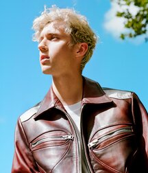 Usual Suspect Troye!! 60550c50c5631.jpg