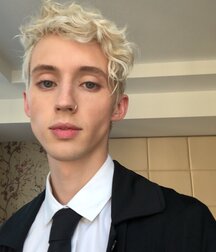 Usual Suspect Troye!! 60550c5be89bb.jpg