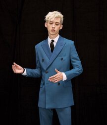 Usual Suspect Troye!! 60550c608fc03.jpg