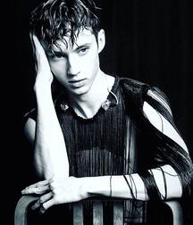 Usual Suspect Troye!! 60550c6905746.jpg