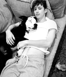 Usual Suspect Troye!! 60550c6f5bb77.jpg