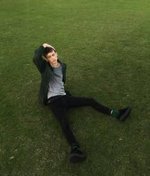 Usual Suspect Troye!! 60550c7f0d6d8.jpg