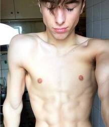 Model Boy Frankie!!  6058b94926332.jpg