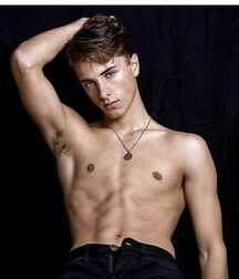 Model Boy Frankie!!  6058b958c392f.jpg