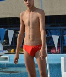 Swimmers!! 605f4729e4df1.jpg