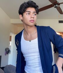Pretty Boy Andrew!! 60652d6eafa20.jpg