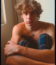 Bday Hottie Caleb!! 606794bff05a4.jpg