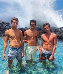 Bday Hottie Caleb!! 606794e29da43.jpg