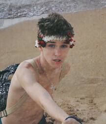 Bday Cutie Gabriel!!  60679df49865f.jpg