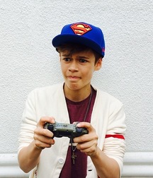 Then and Now Benjamin Lasnier!!  6067aaf6047f1.jpg