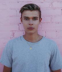 Then and Now Benjamin Lasnier!!  6067ab54a8601.jpg
