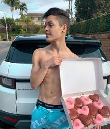 Tik Tok Hottie Christopher!! 60684a3f26cbf.jpg