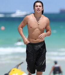 Bday Boy Austin!!  60699b1fc90ff.jpg