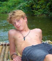 Usual Suspect Maximillian!!  606d0c2400cd6.jpg