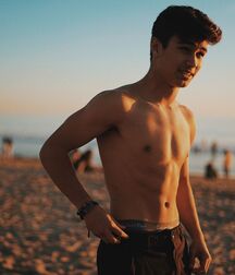 Tik Tok Hottie... Kio!! 606f5f441c0b9.jpg
