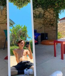 Usual Suspect Caden!!  607051adba712.jpg
