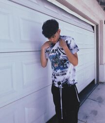 Bday Boy Brandon!!  6072eeab5a846.jpg
