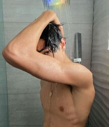 Bday Boy Moy!! 607379230452b.jpg