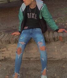 Jeans Hotties!!  60759bae8e1d7.jpg
