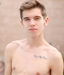 Porn Boy Levi!!  6076275f48709.jpg