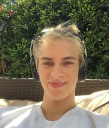 Hottie Model Dominic!!  608ca695d110a.jpg