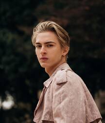 Hottie Model Dominic!!  608ca6aaabf11.jpg