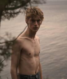 Hottie Model Dominic!!  608ca6aded226.jpg