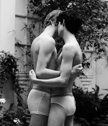 Hottie Model Dominic!!  608ca6b83e877.jpg