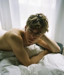 Hottie Model Dominic!!  608ca6f60a7c9.jpg