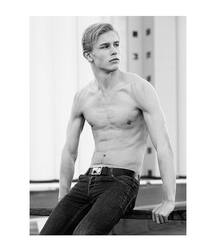 Simen Says!!  6091c0ff42a41.jpg