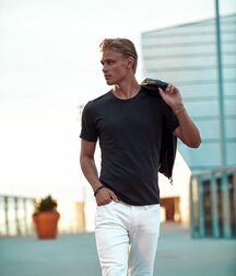 Simen Says!!  6091c11cc496a.jpg