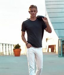 Simen Says!!  6091c11e9424c.jpg