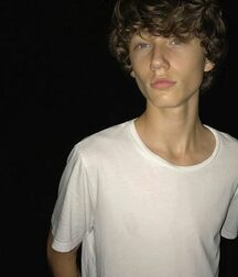 Model Boy... Matthijs!!  60929d1727a4d.jpg