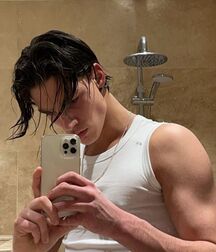 Model Boy... Noah H!! 6092ffc2434f7.jpg