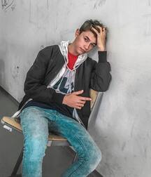 Usual Suspect Noah G!! 6095c738816f5.jpg