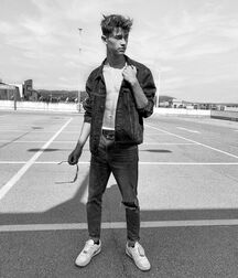 Usual Suspect Noah G!! 6095c76945f28.jpg