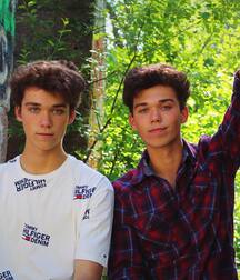 LaTarte Twins!! 