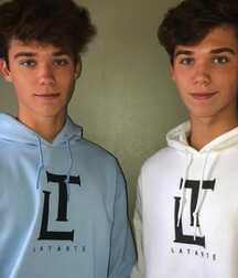 LaTarte Twins!!  60967c1334ca2.jpg