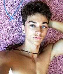 Gavin Casalegno Tagged... 6098a047df840.jpg