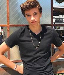 Gavin Casalegno Tagged... 6098a049759c0.jpg