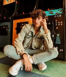 Gavin Casalegno Tagged... 6098a0816761c.jpg