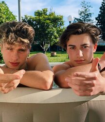 Martinez Twins!!  60990905add68.jpg